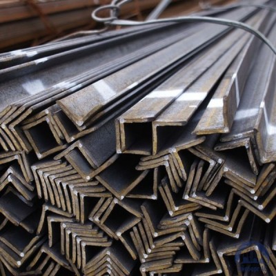 Уголок стальной равнополочный 30х30х4 мм С235 ГОСТ 8509-93 купить в Красноярске