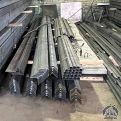Уголок стальной равнополочный 140х140х10 мм С245 ГОСТ 8509-93 купить в Красноярске